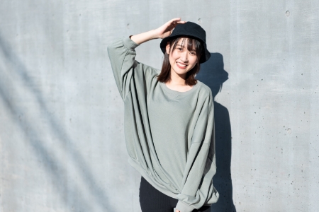 Check01：専属契約